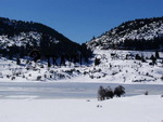 Ζερίκι - Παγωμένη η μικρή λίμνη έξω από το χωριό